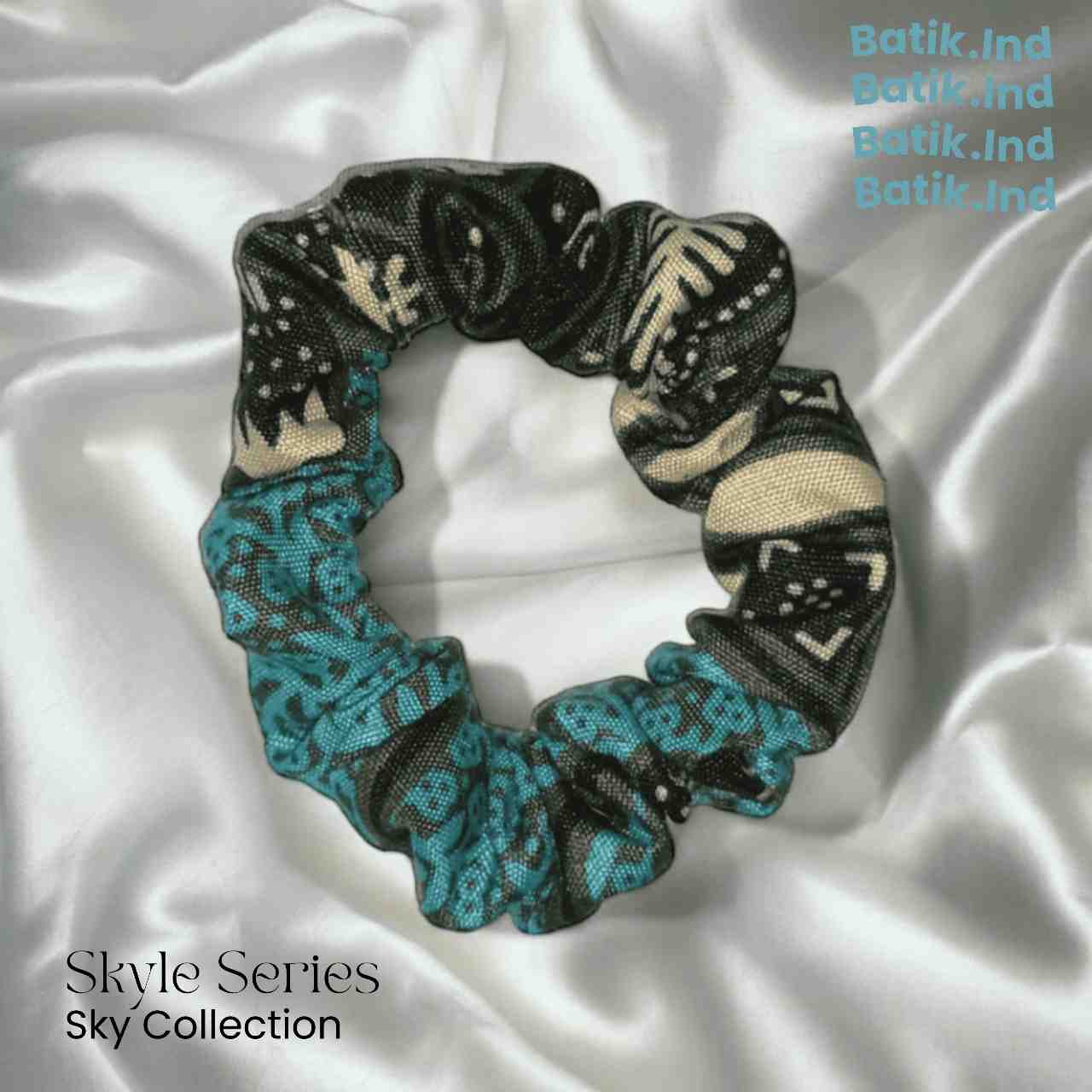 photo Skyle Scrunchie Series
